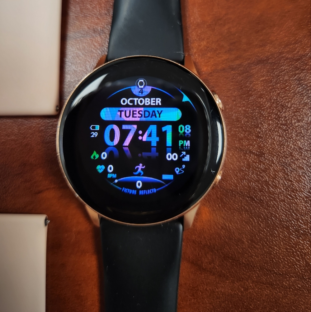 Like New Samsung Galaxy Watch 2 Active (764D) in Rose Gold, Model SM-R500